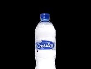 Agua cristalina